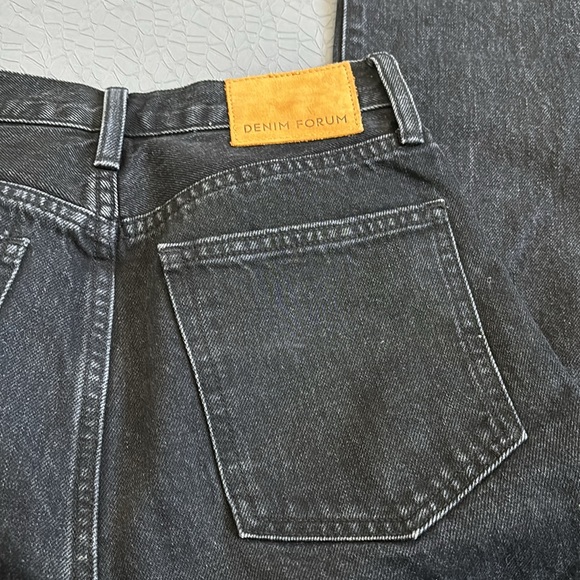 Aritzia Denim Forum The Nina Super High Ciagrette 30L Size 24. - Picture 8 of 8